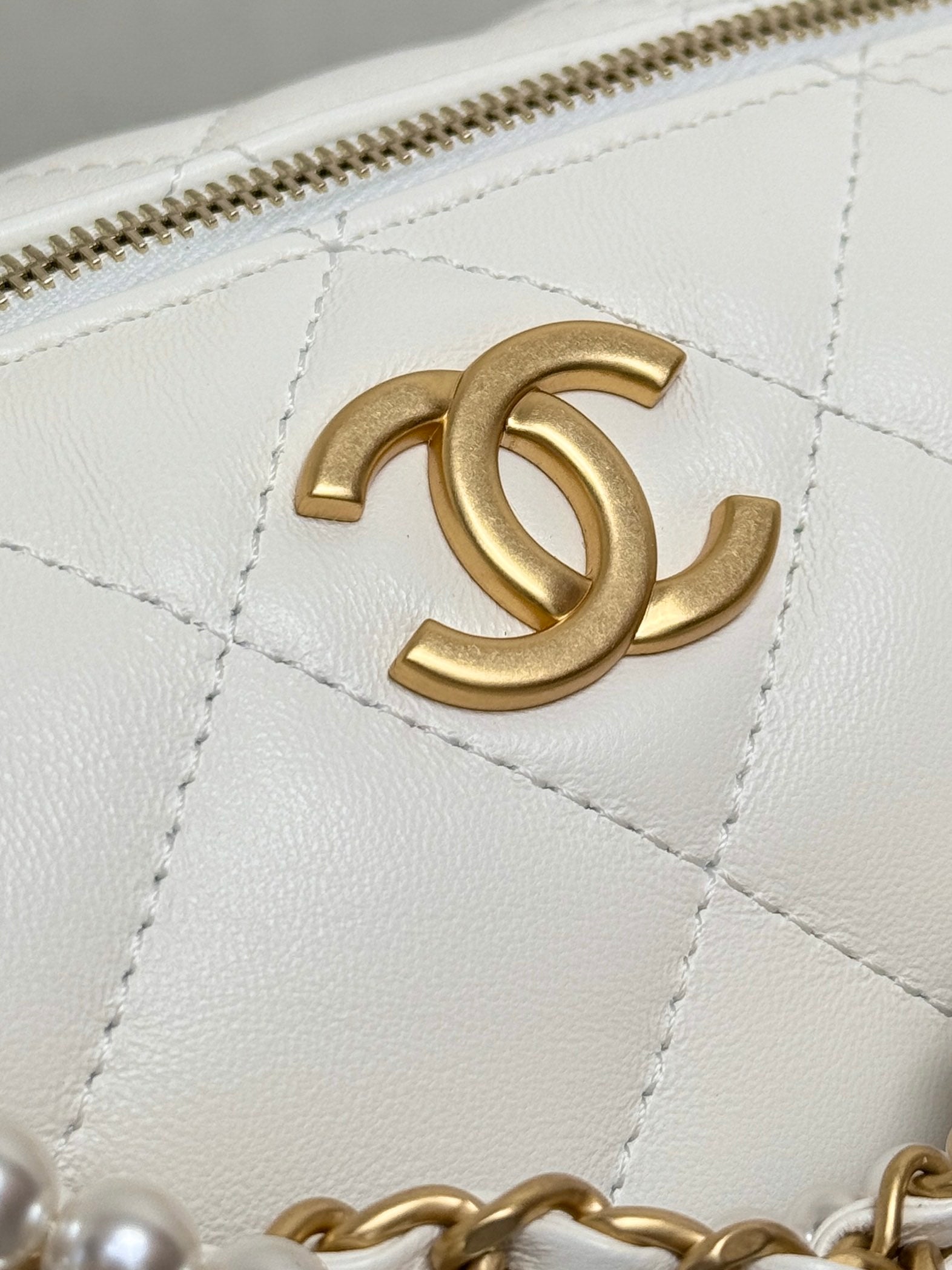 Chanel 2026 Matelassé Pearl Chain Bag Lambskin
