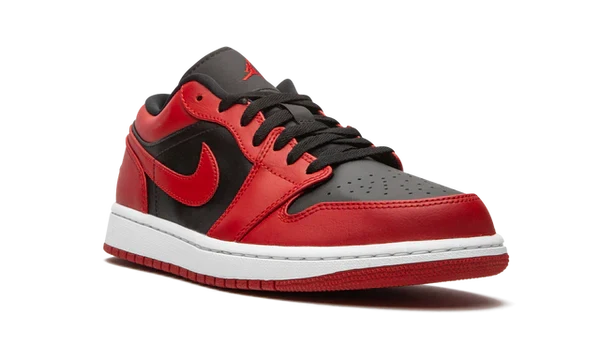 Nike Air Jordan 1 Low Bred Toe Red Black Leather
