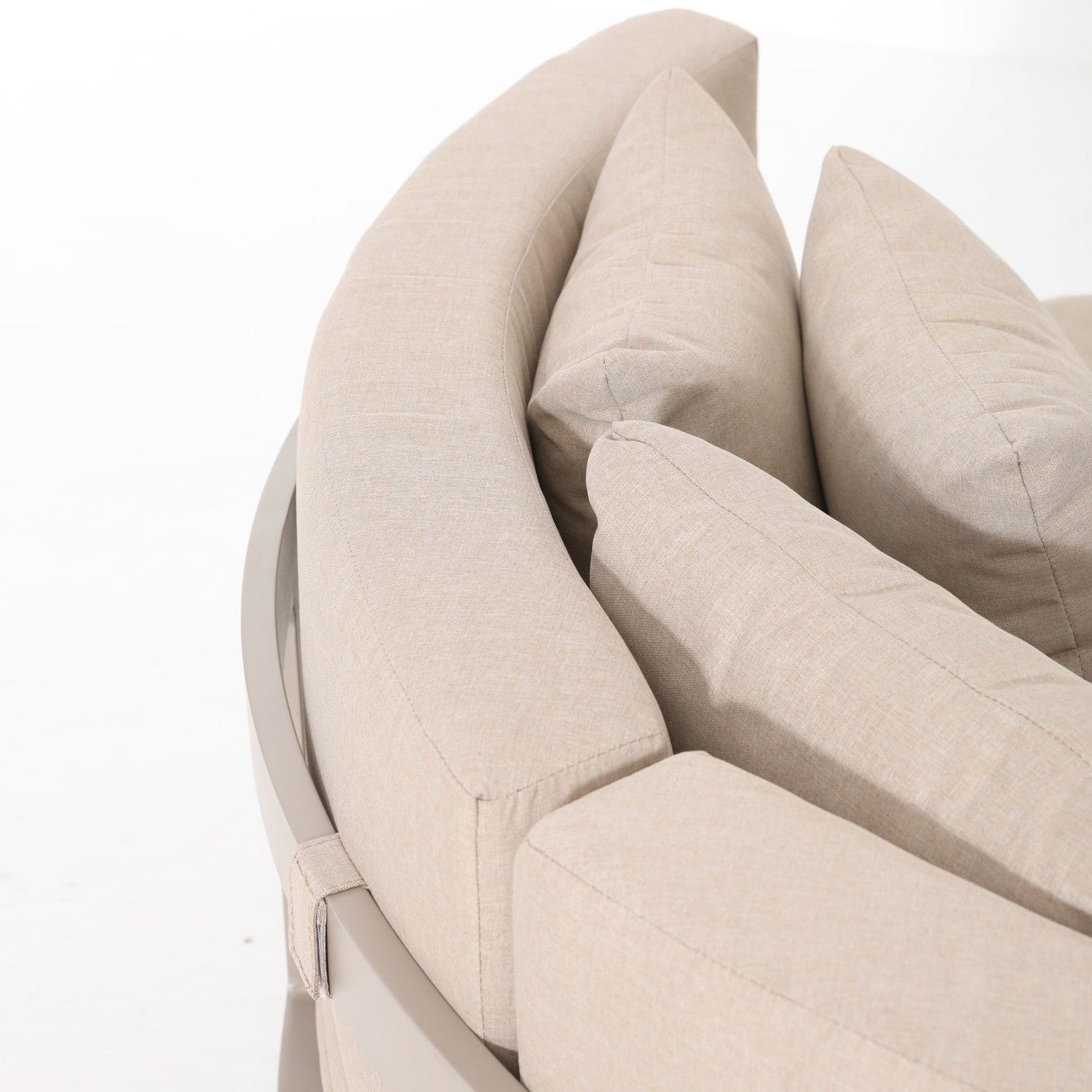 DekoLiving COP30503 Meliazzo Round Outdoor Daybed & Table