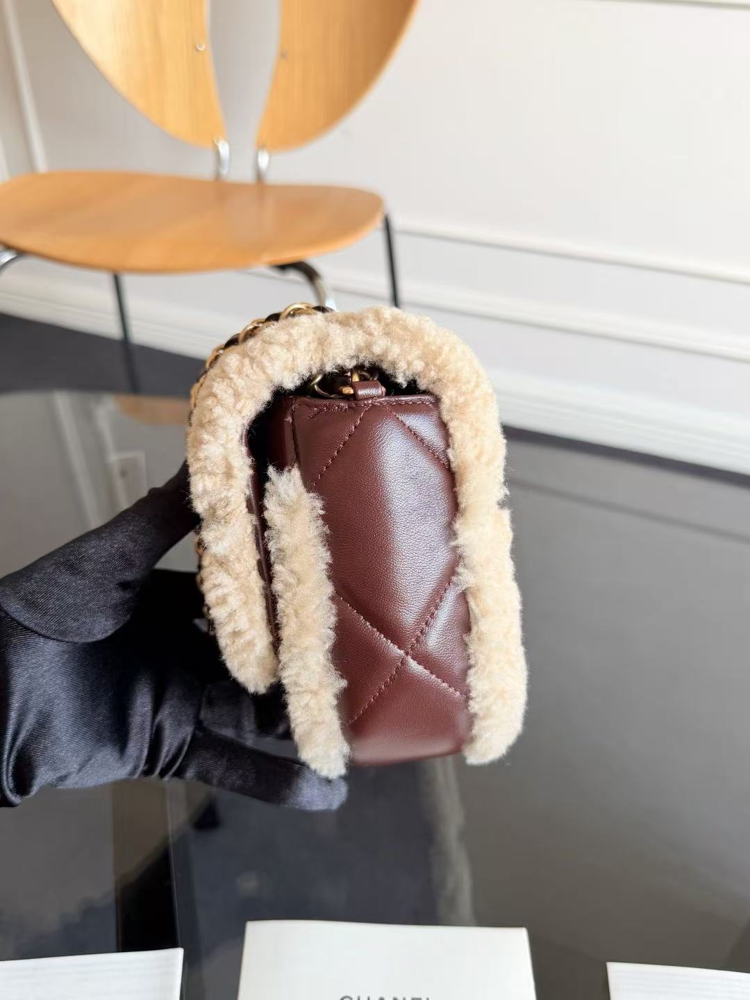 CC 2025 Flap Bag 23.5cm Beige Dark Burgundy Sherling Lambskin Gold Hardware