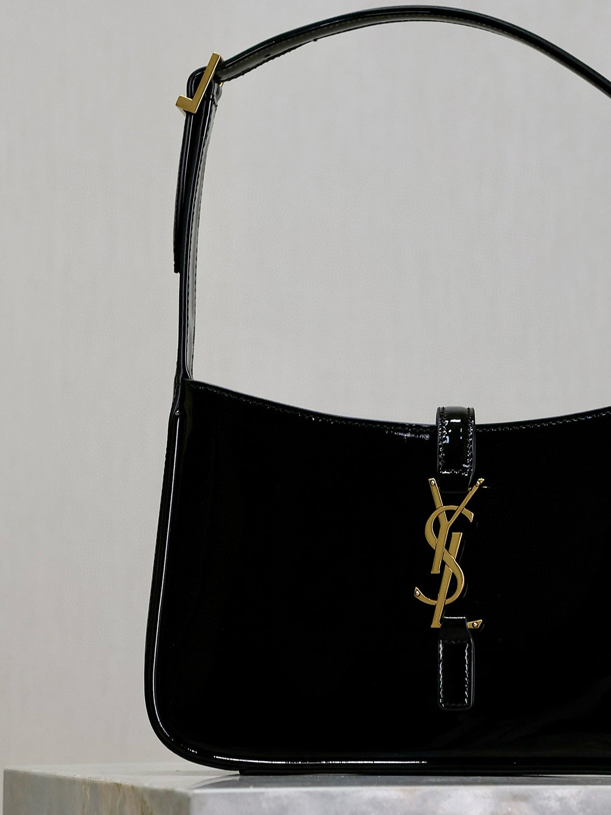 YSL 2025 Le5A7 Bag 25cm Black Gold Patent Leather