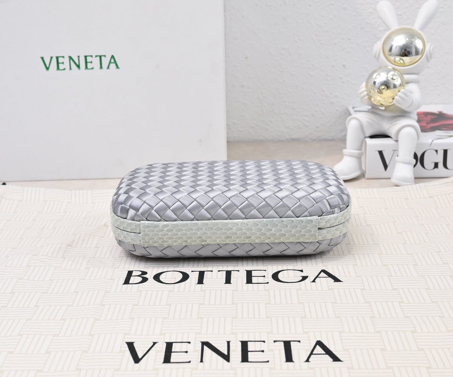 Bottega Veneta 2026 Knot Clutch 20cm Silver Gold Woven Leather