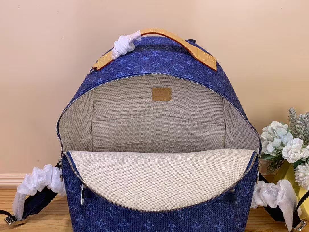 LV 2026 Discovery Backpack PM 40cm Blue Canvas Cowhide