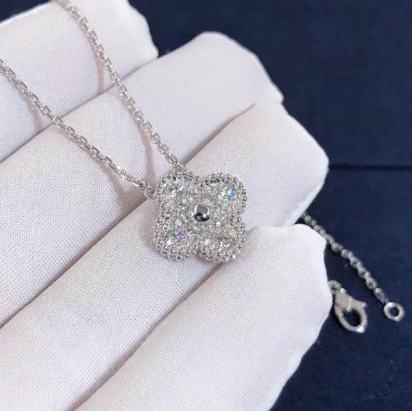 Van Cleef & Arpels Sweet Alhambra Pendant Necklace