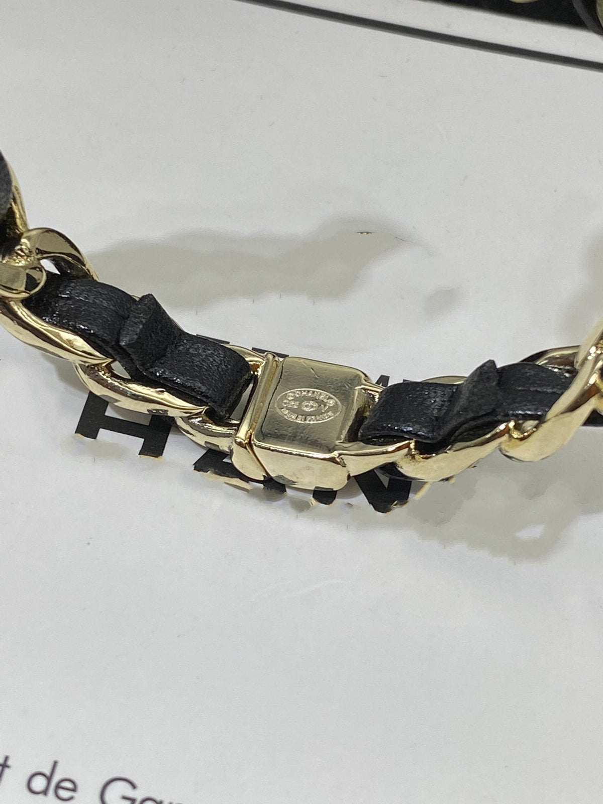 CC HEART WHITE MOP GOLD DIAMOND BRACELET
