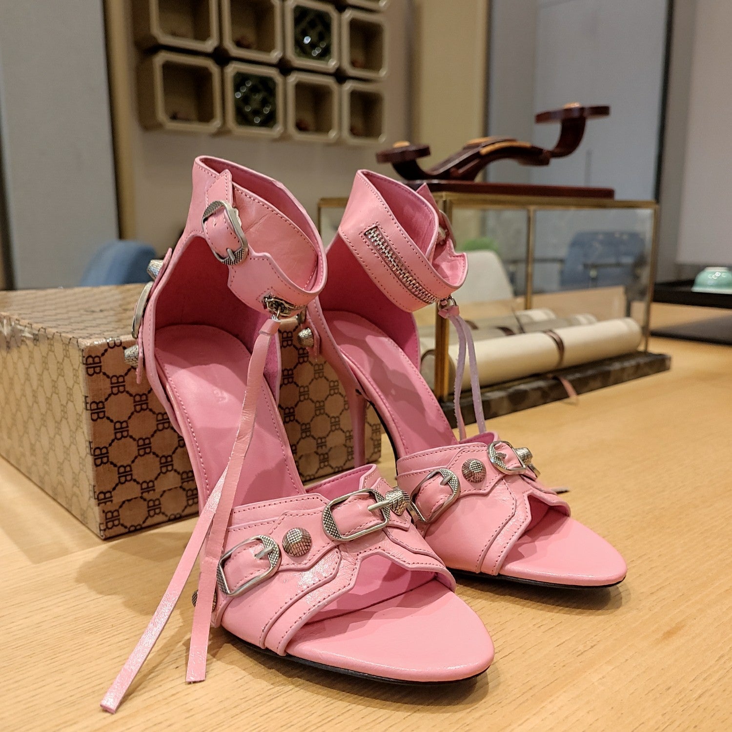 Balenciaga 26s Peep Toe Sandals 105 Genuine Leather