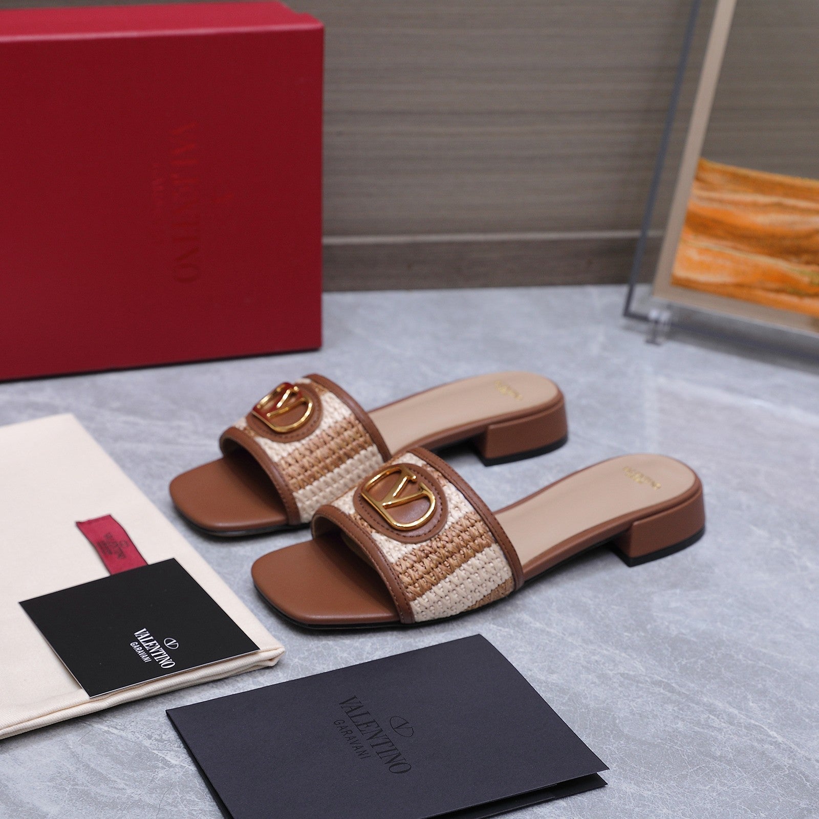 Valentino 2026 Garavani VLogo Signature 15mm Slipper Woven Leather 864505