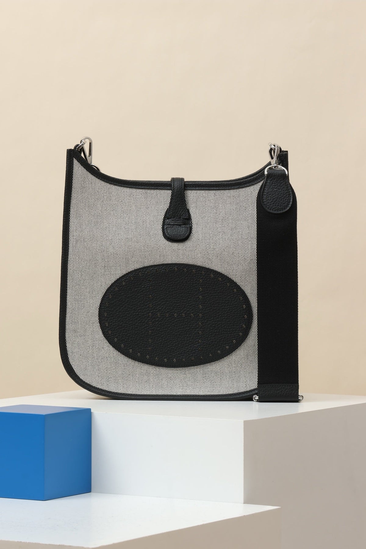 High-end Hermes 2026 Evelyne III Bag 30cm Clemence Calfskin Canvas