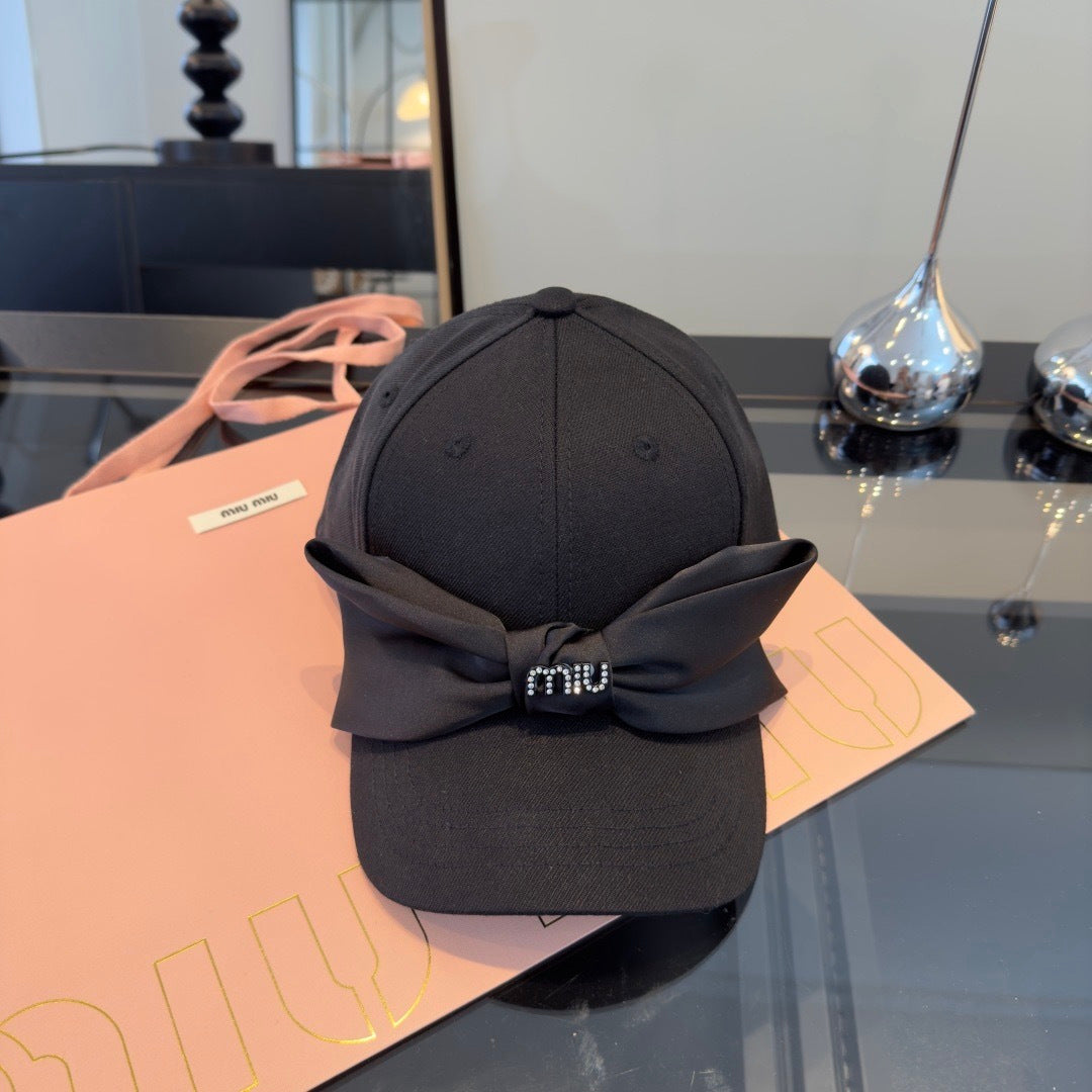 Miumiu Bow-tie Hat 196071