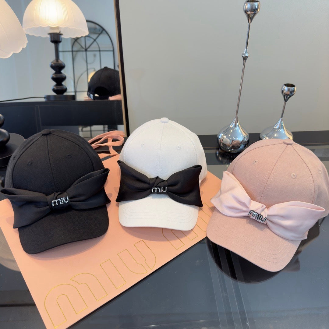 Miumiu Bow-tie Hat 196071