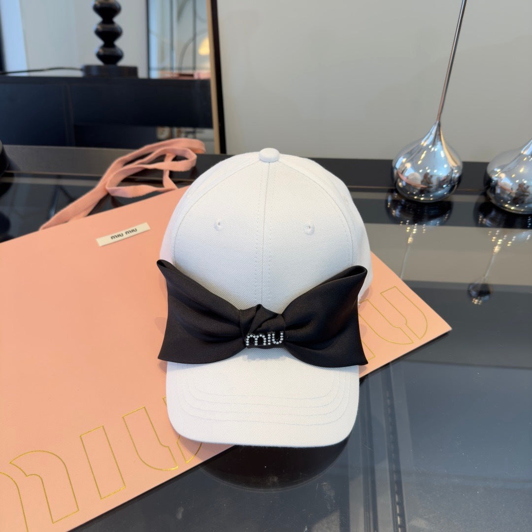 Miumiu Bow-tie Hat 196071