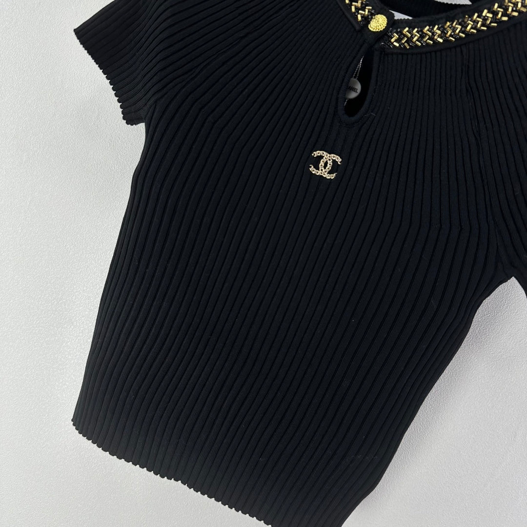 Chanel 2026 Beaded Knit Short-sleeved Top Viscose Nylon 365984