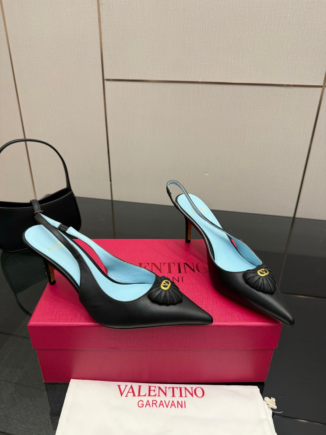 VT 26s Heart-Shaped Slingback 80 Blue Sheepskin