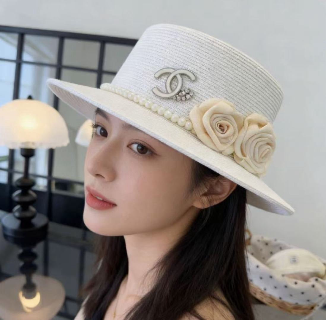 Chanel Flat-top Straw Hat With Flower Pearl 269016