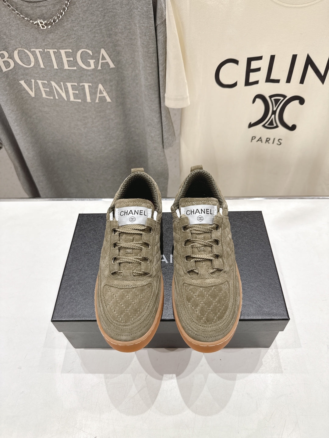 Chanel 2026 Sneaker Suede 852669