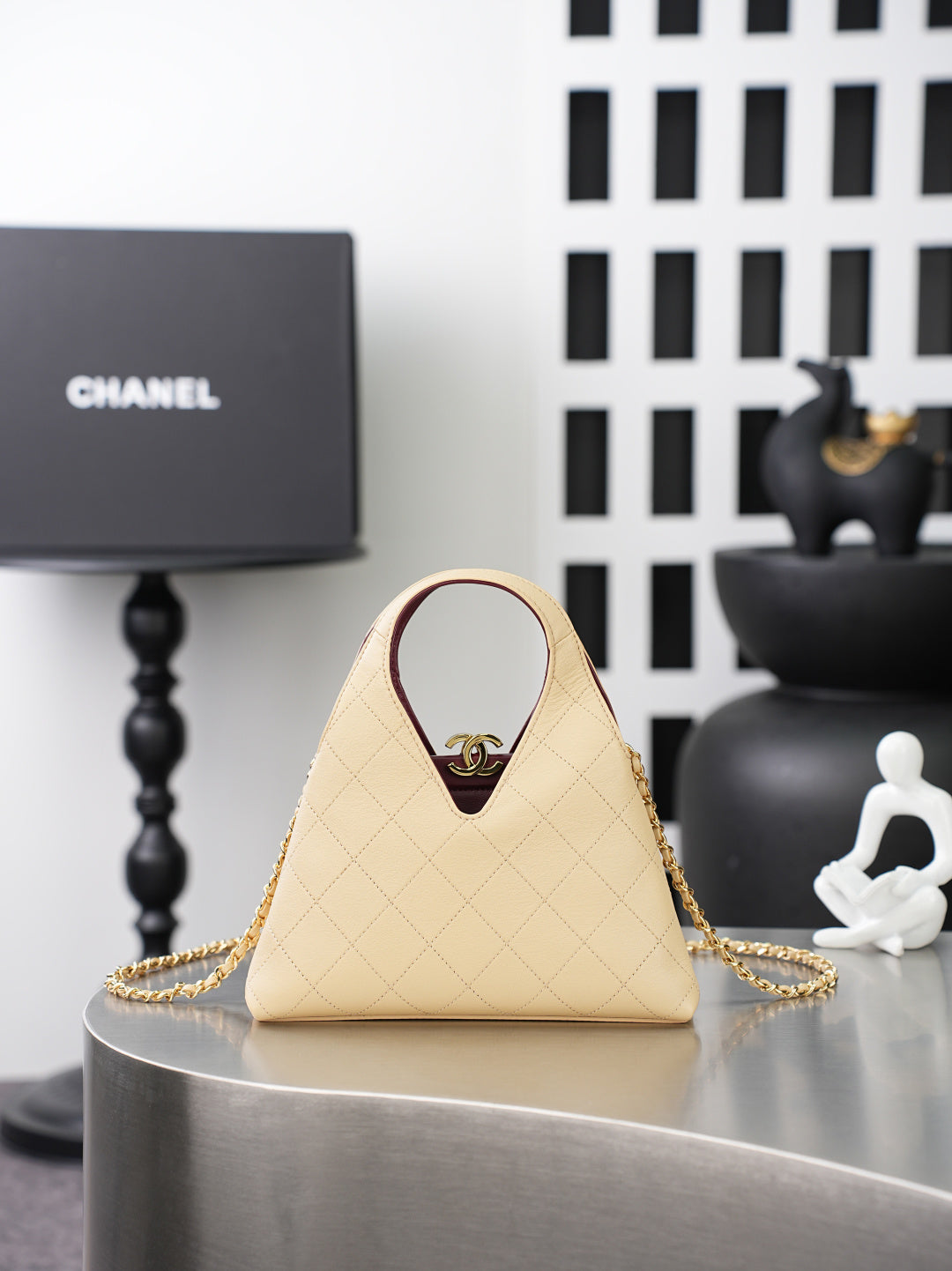 Chanel 2026 Shopping Bag 23cm Calfskin And Gold-tone