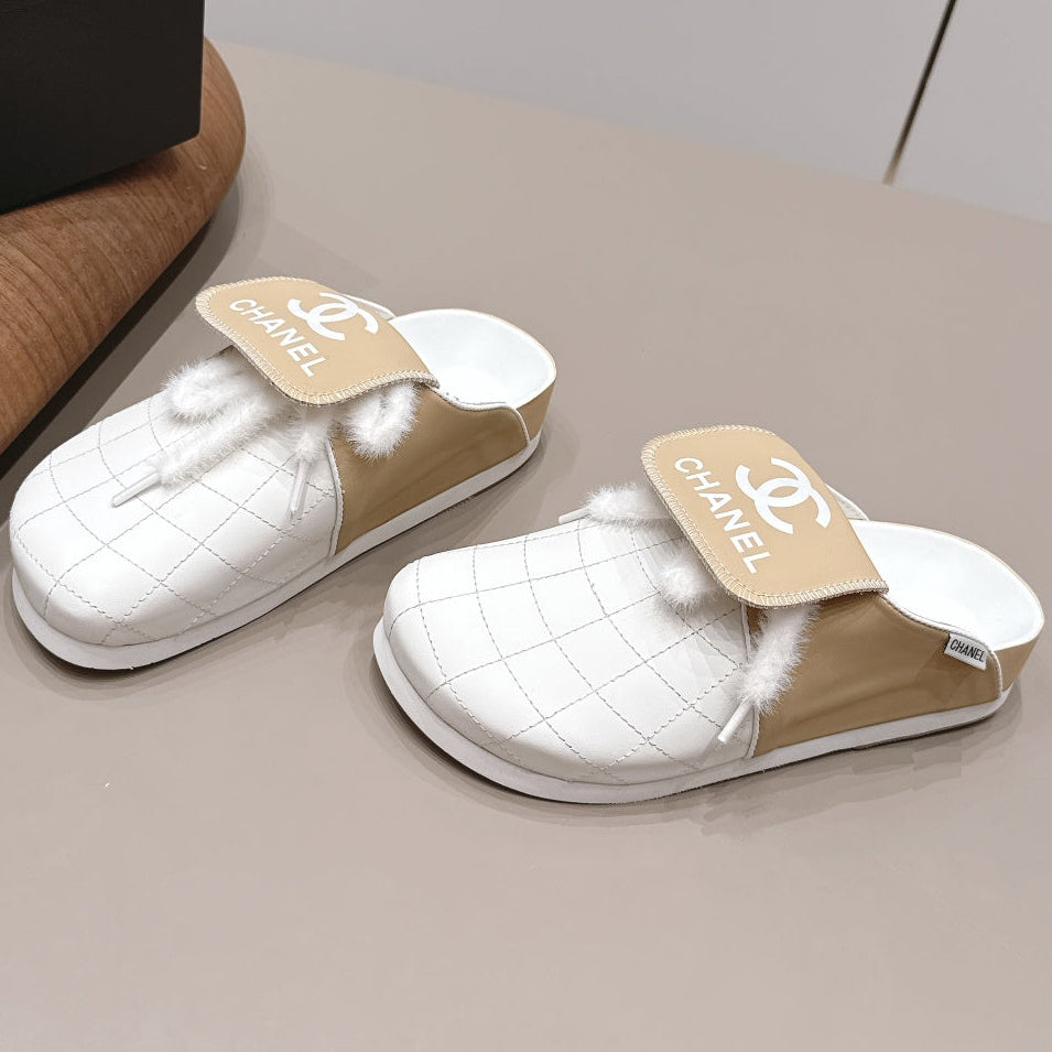 Chanel 2026 Closed-Toe Mules Leather 976805