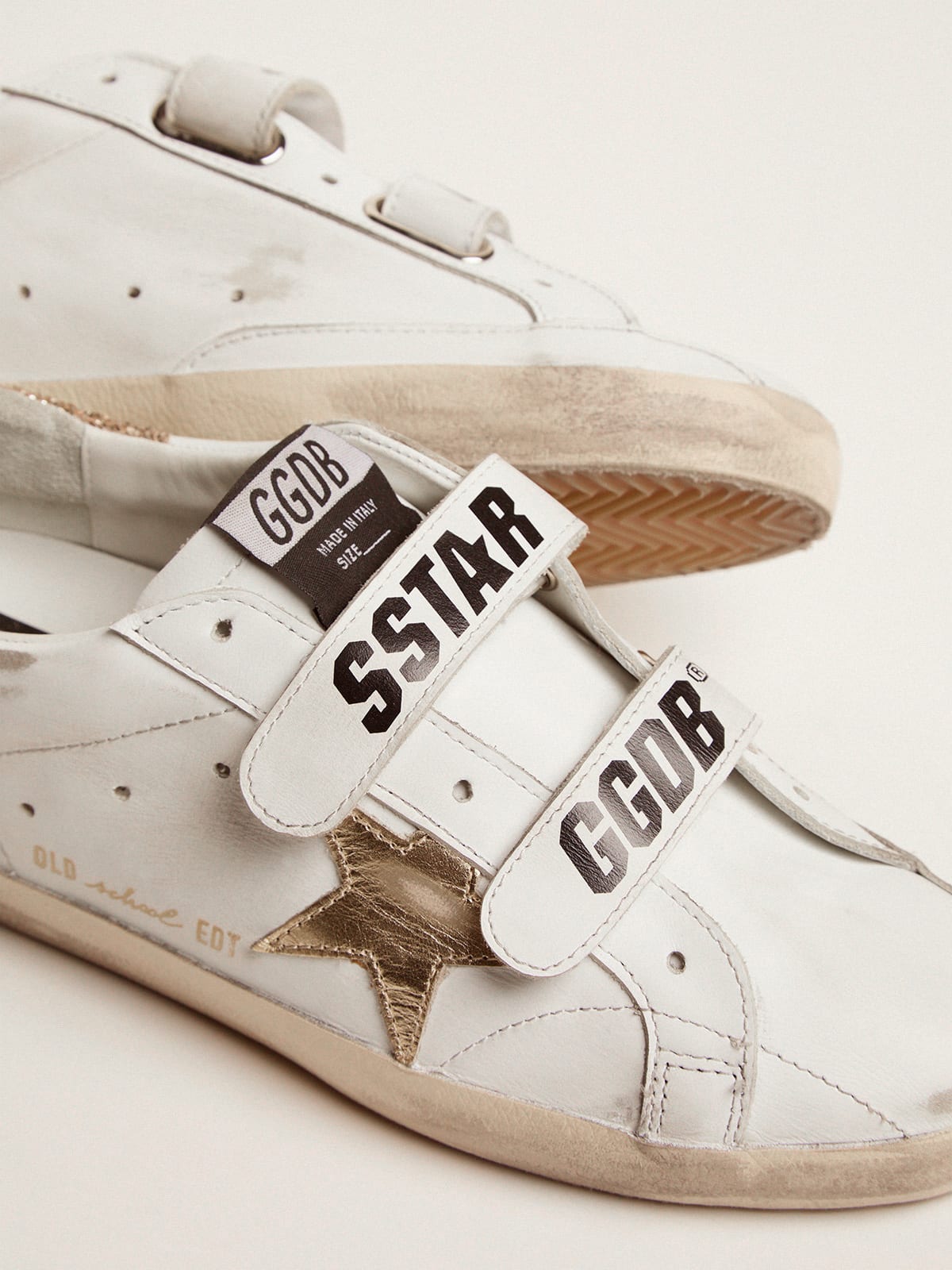 Golden Goose 2026 Old School With Gold Star Laminated Leather