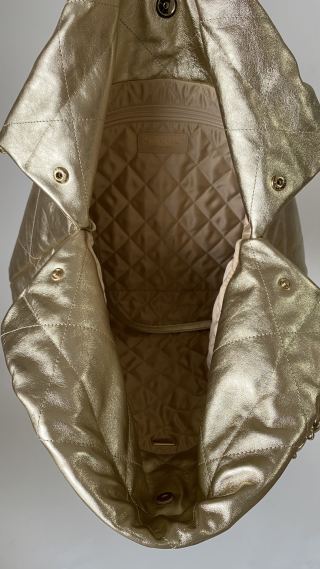 CC Medium Hobo Bag 42Metallic Gold Calfskin