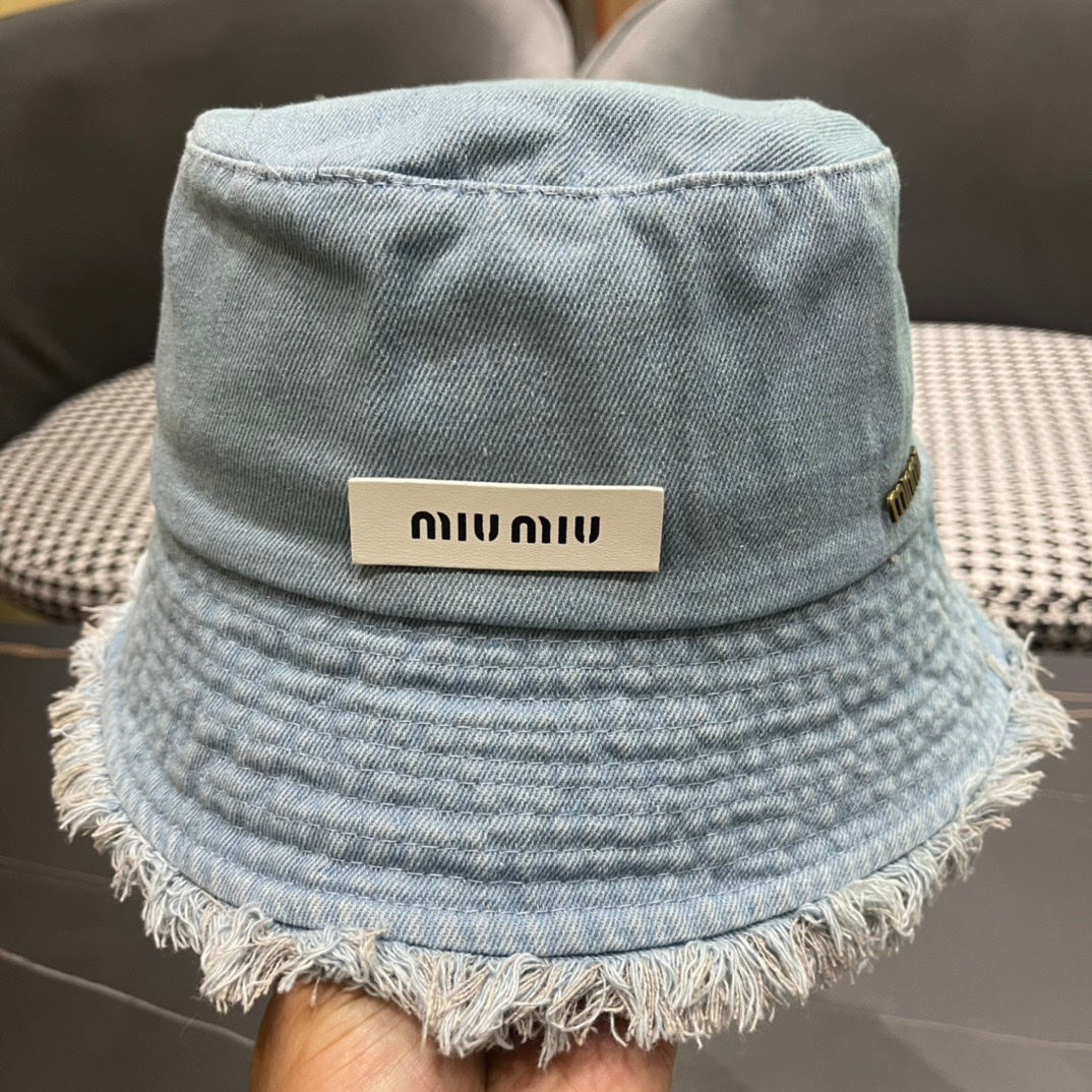 Miu Miu Denim Logo Bucket Hat 196114