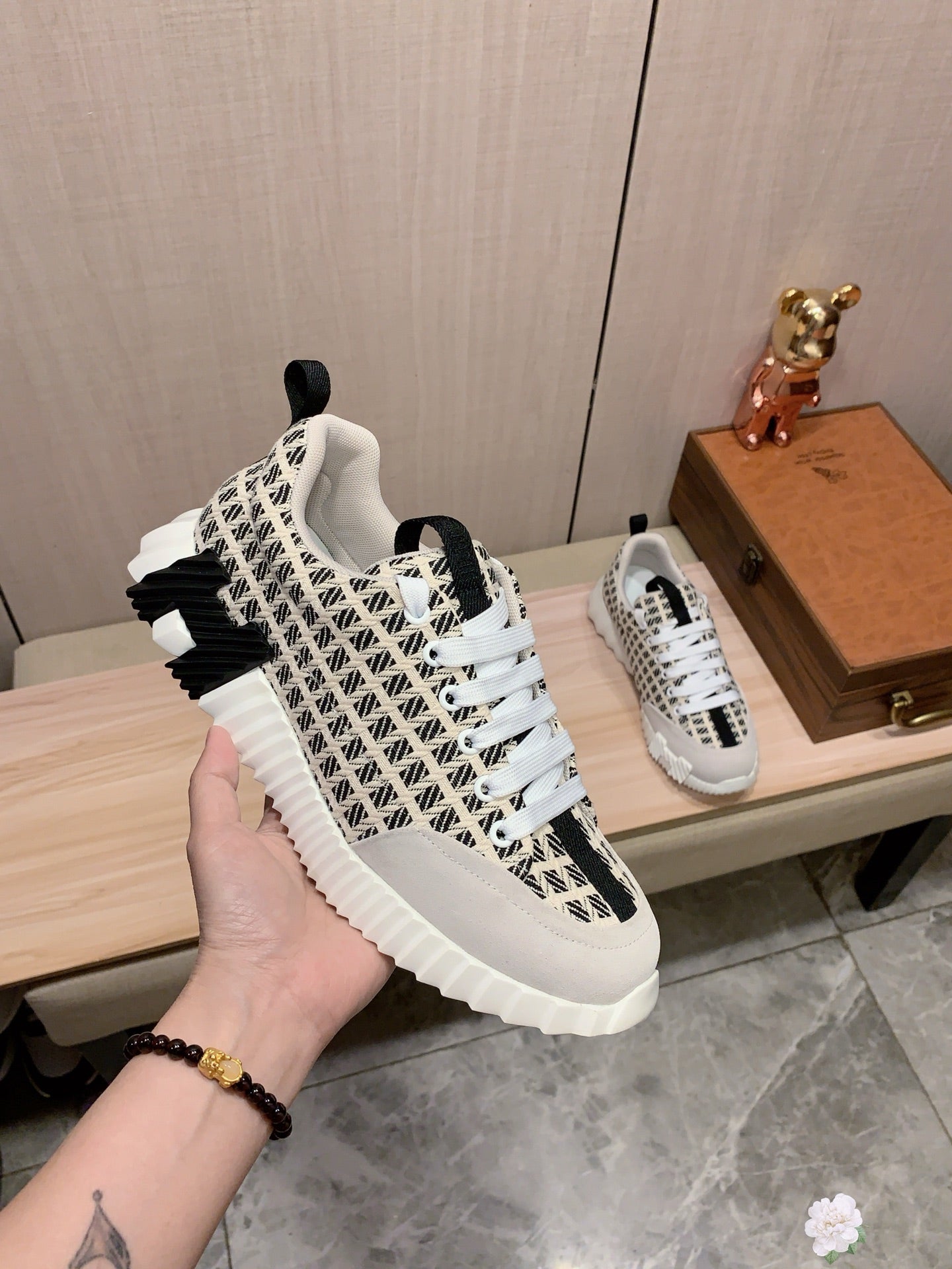 HM Men's Sneaker Sheepskin 605898