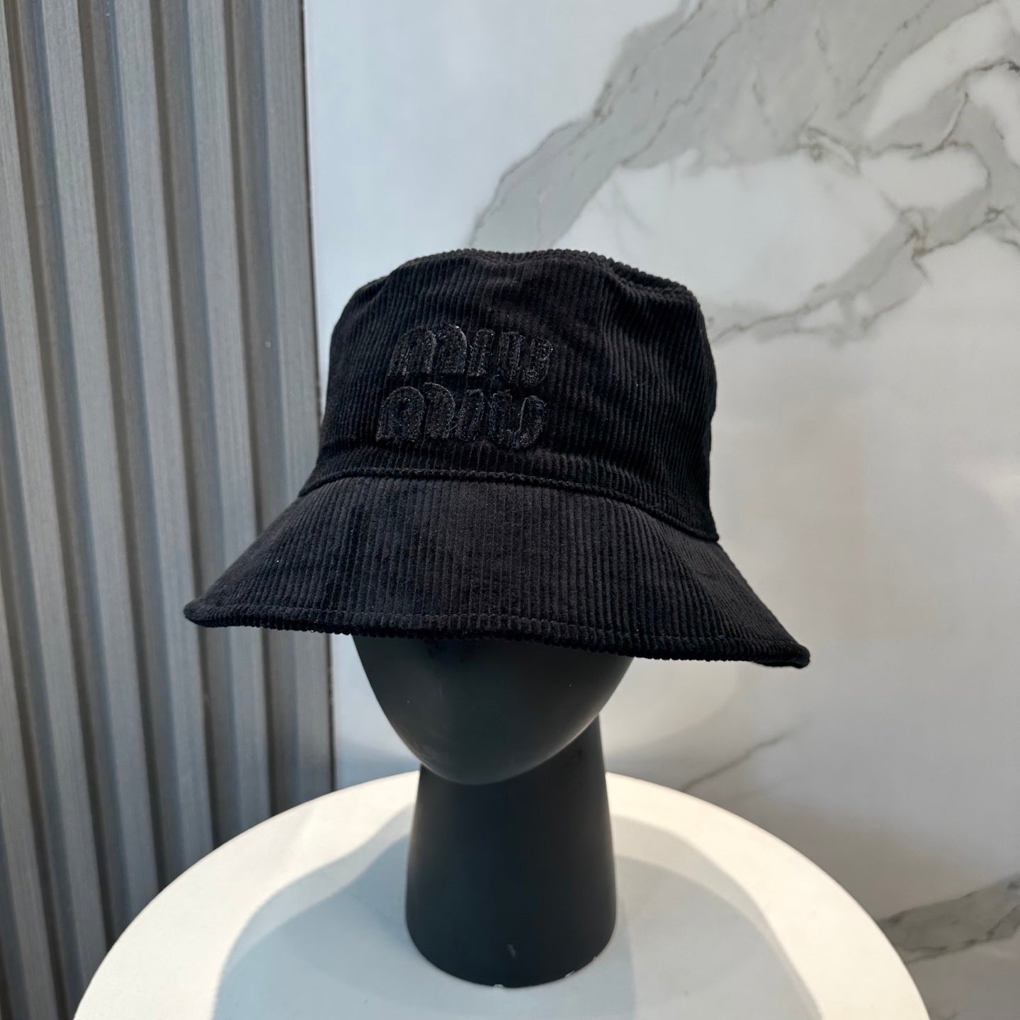 Miumiu Bucket Hat Velvet 297625