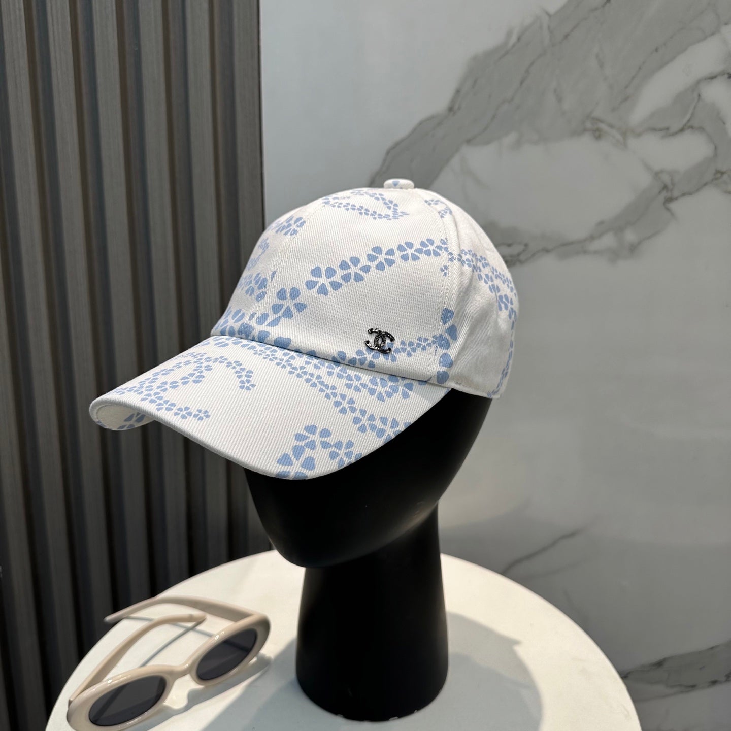 Chanel Baseball Cap With CC Logo And Floral Pattern Cotton 237368