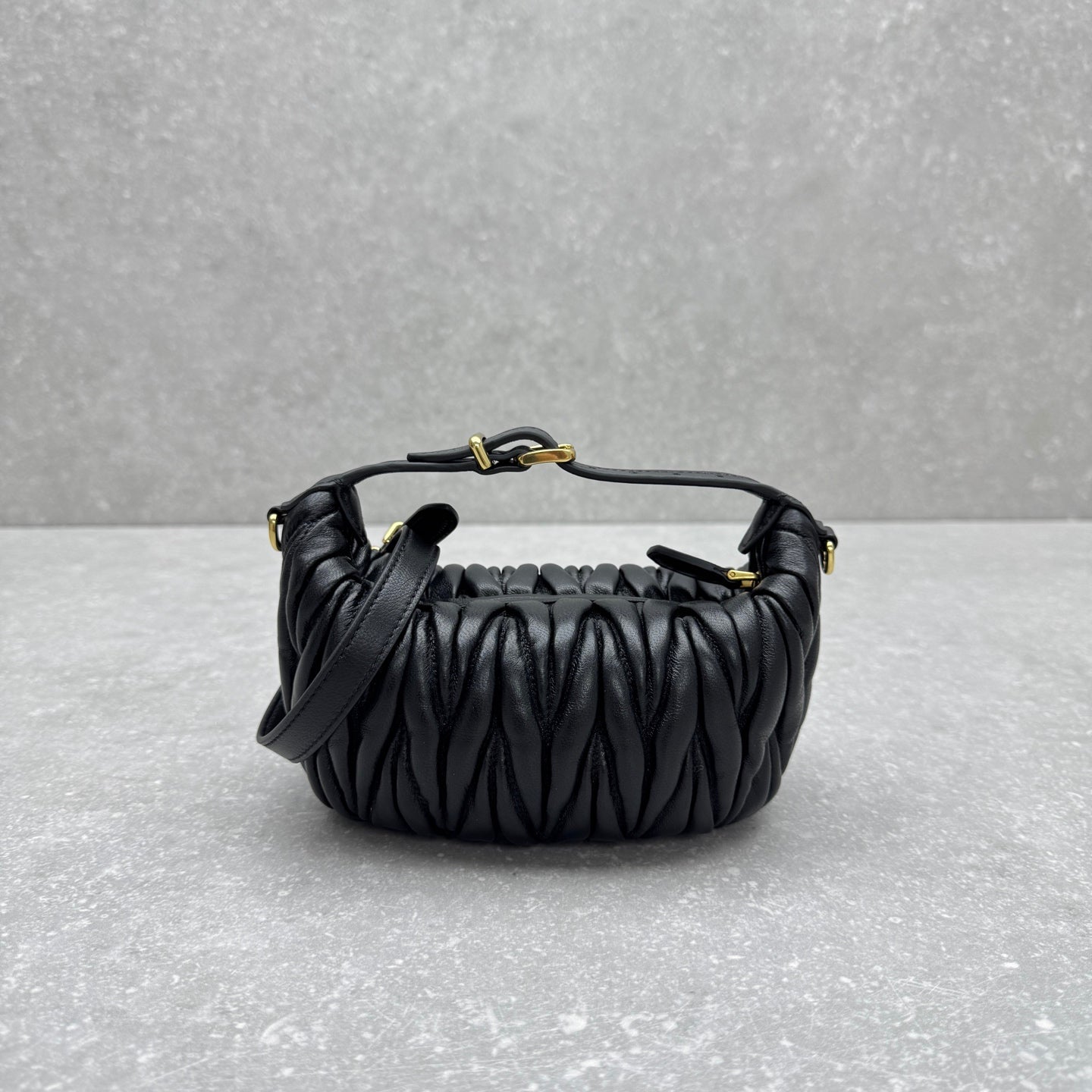 Miumiu 2026 Wander  Bag 16cm Matelasse Nappa Leather 351720