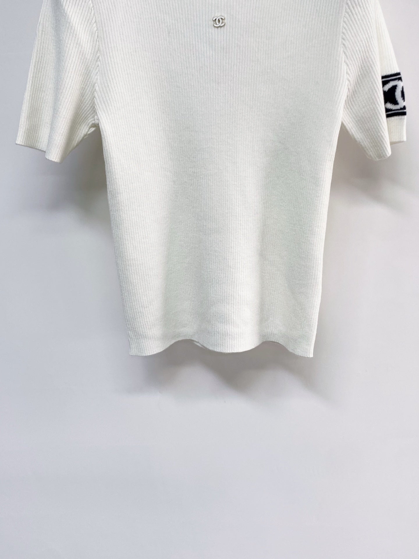Chanel 2026 Short-Sleeve Shirt Black and White Wool 99210