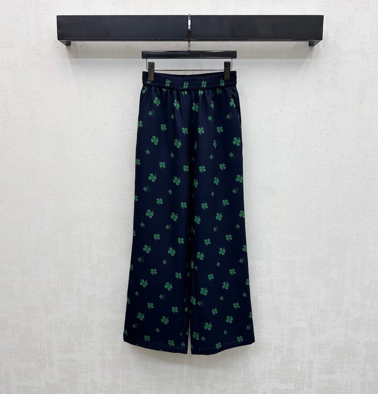 Dior 2026 Clover Embroidery Pant Cream and Navy Blue Polyester