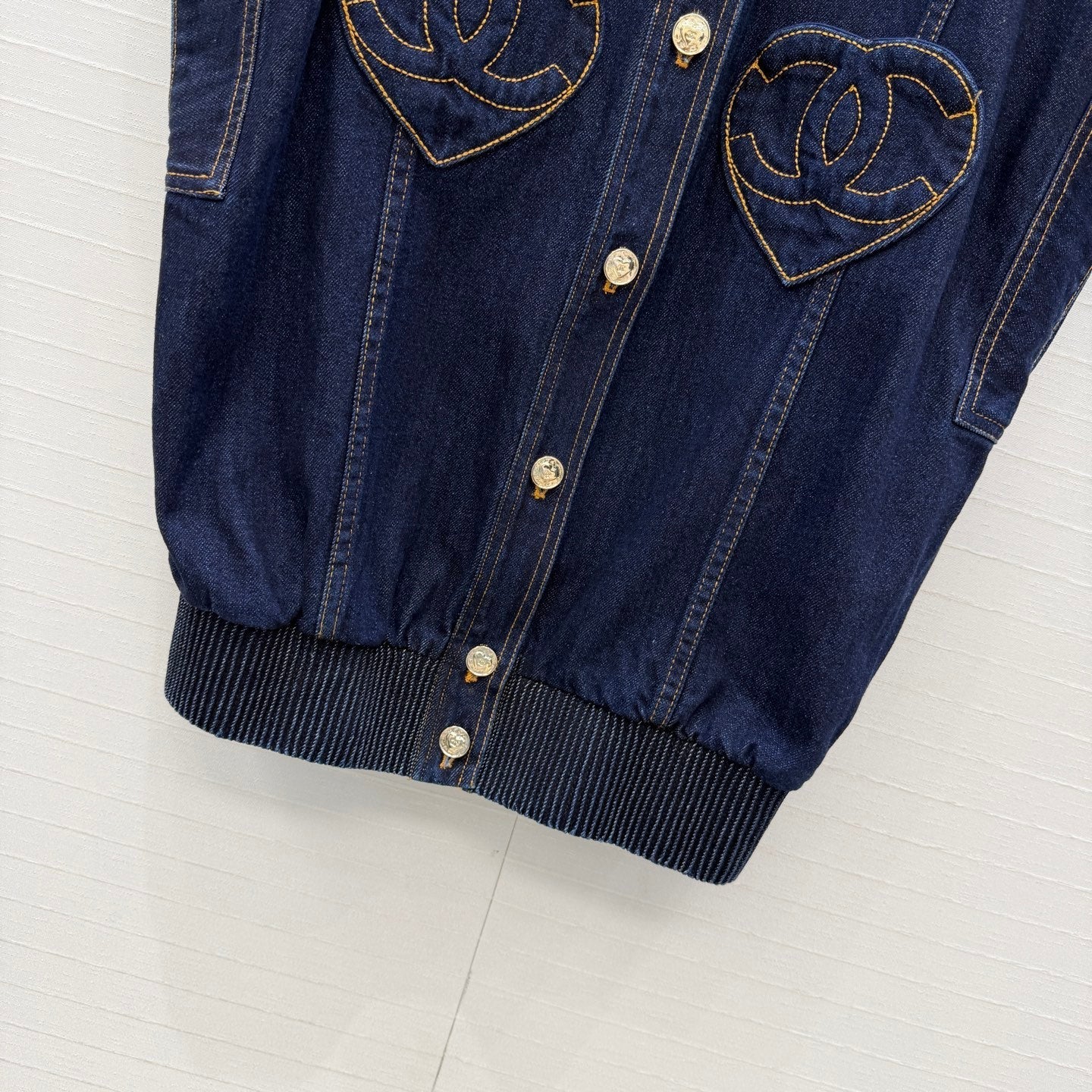 Chanel 2026 Elegant Heart-Shaped Double C Pocket Denim Set Blue Cotton 360881