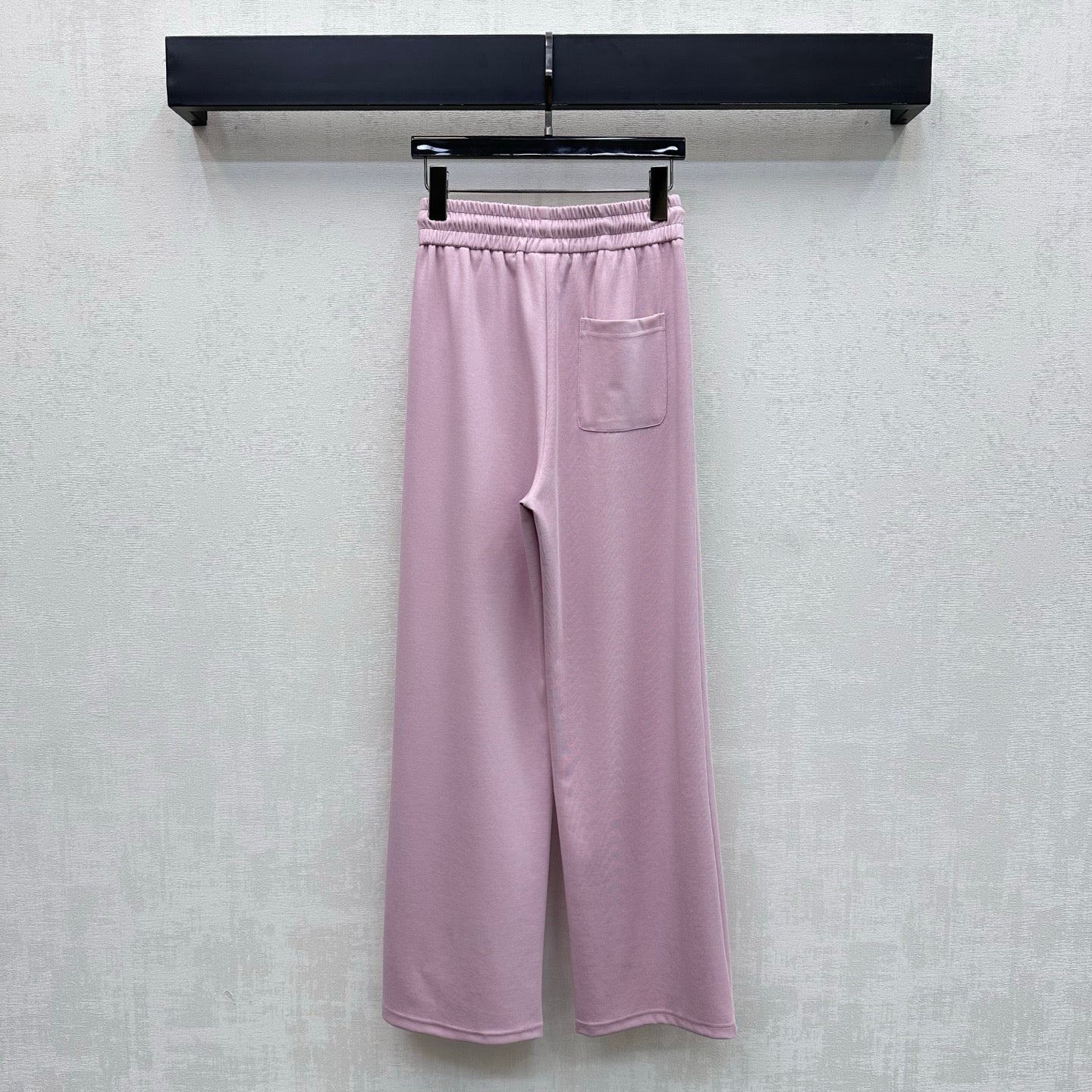 Chanel 2026 Embroidered Logo Straight-Leg Trousers Tencel Cotton 239282