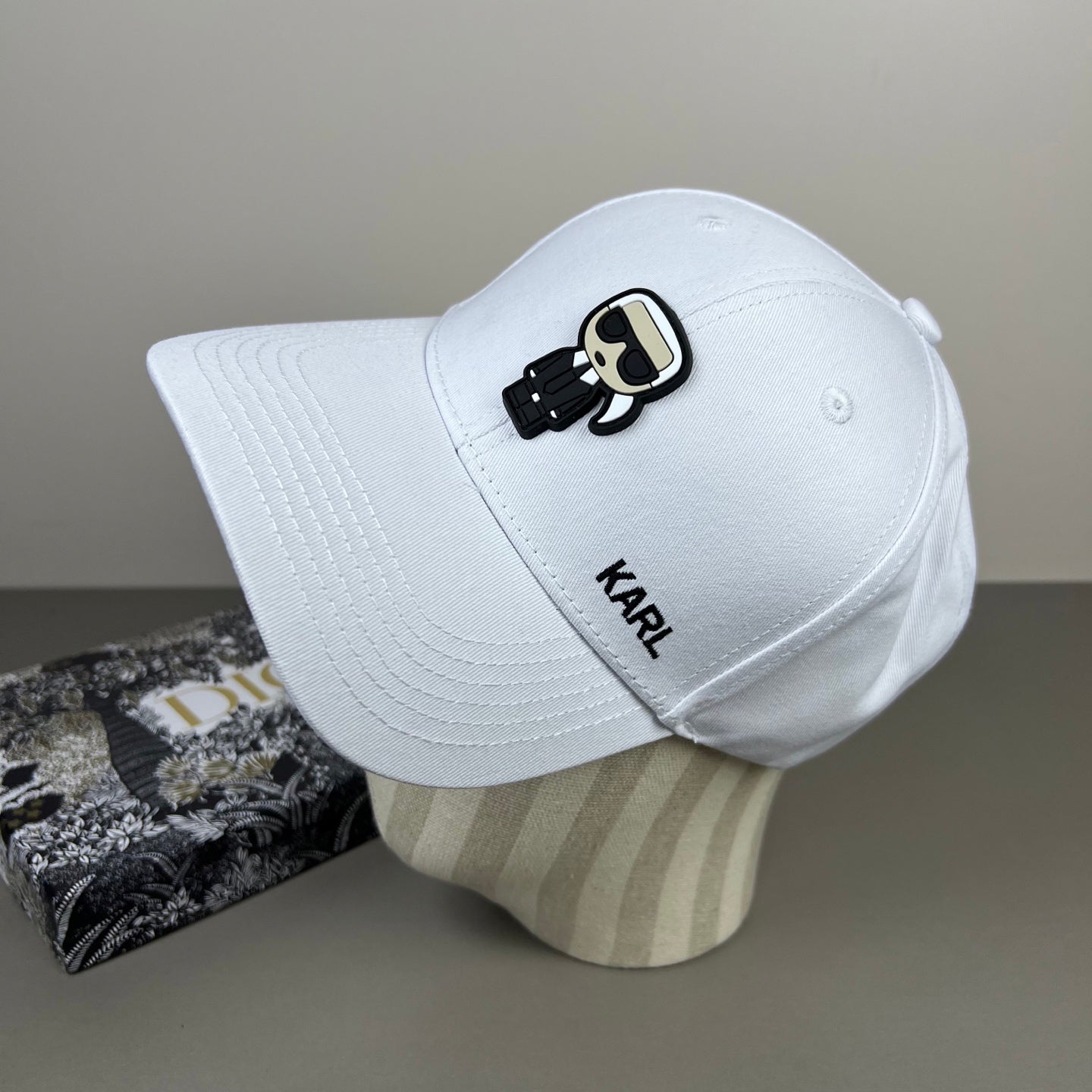 Karl Lagerfeld Baseball Cap Cotton 240636