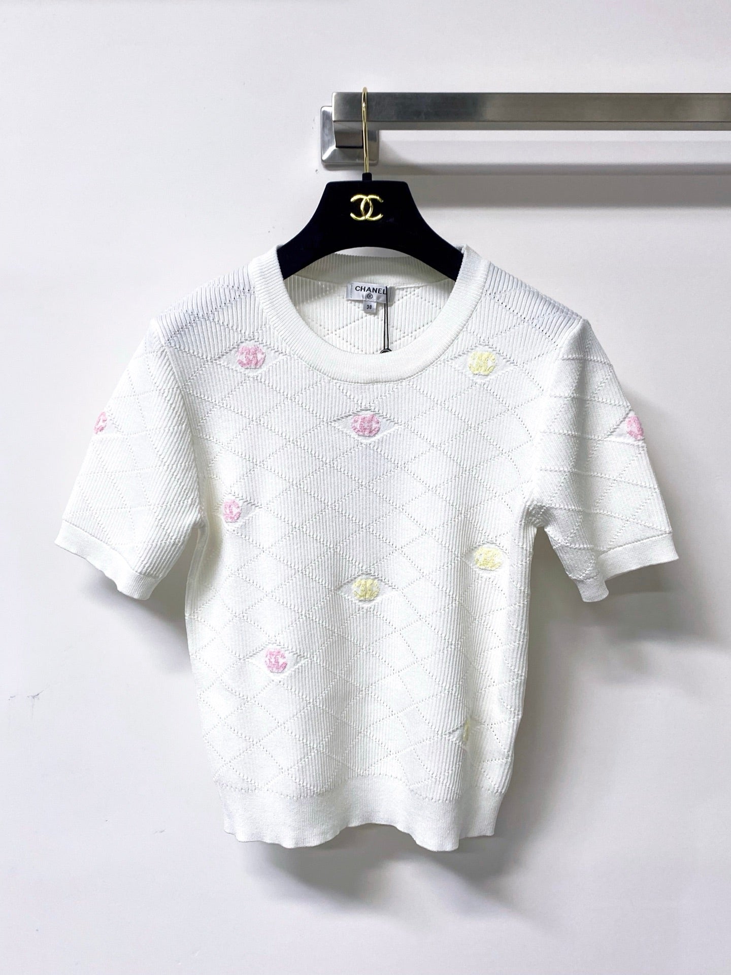 Chanel 2026 Quilted Knit Short-sleeved Shirt Wool Cashmere Tencel 310325