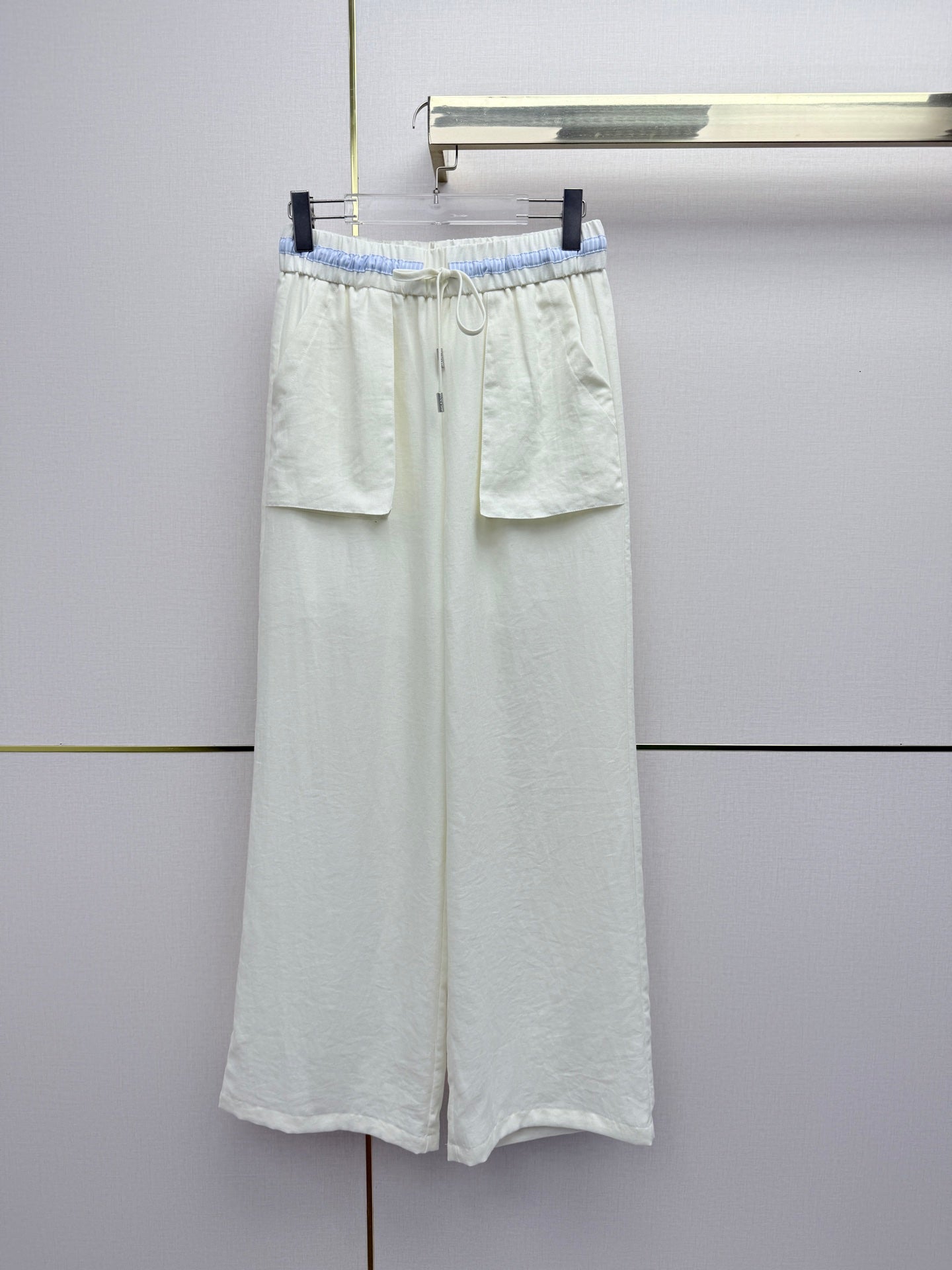 Miumiu 2026 Straight Leg Pants with Elastic Drawstring Waist Rayon Tencel 380433