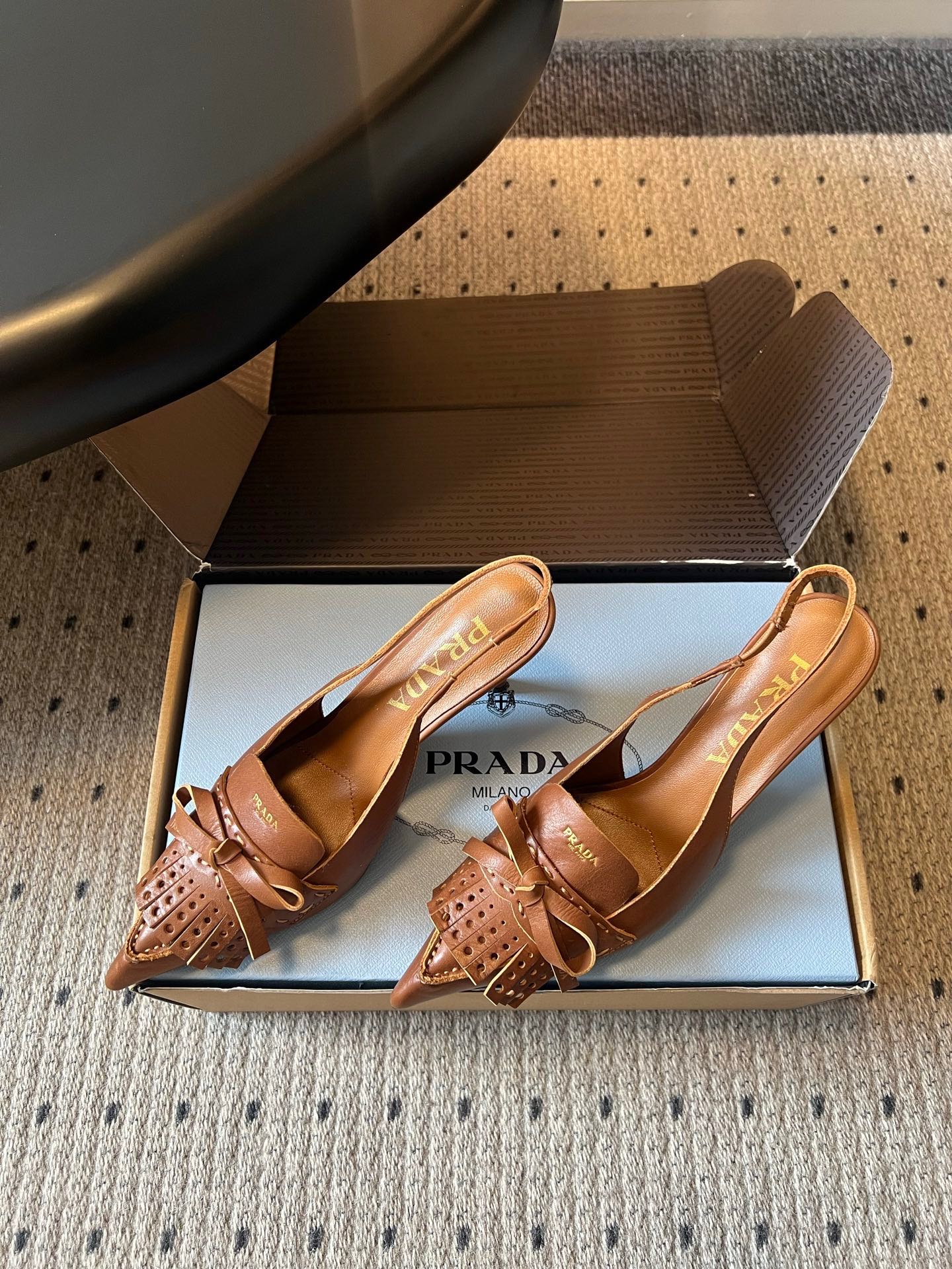 Prada 2026 Slingback Pumps 85mm Bow Cowhide 787482