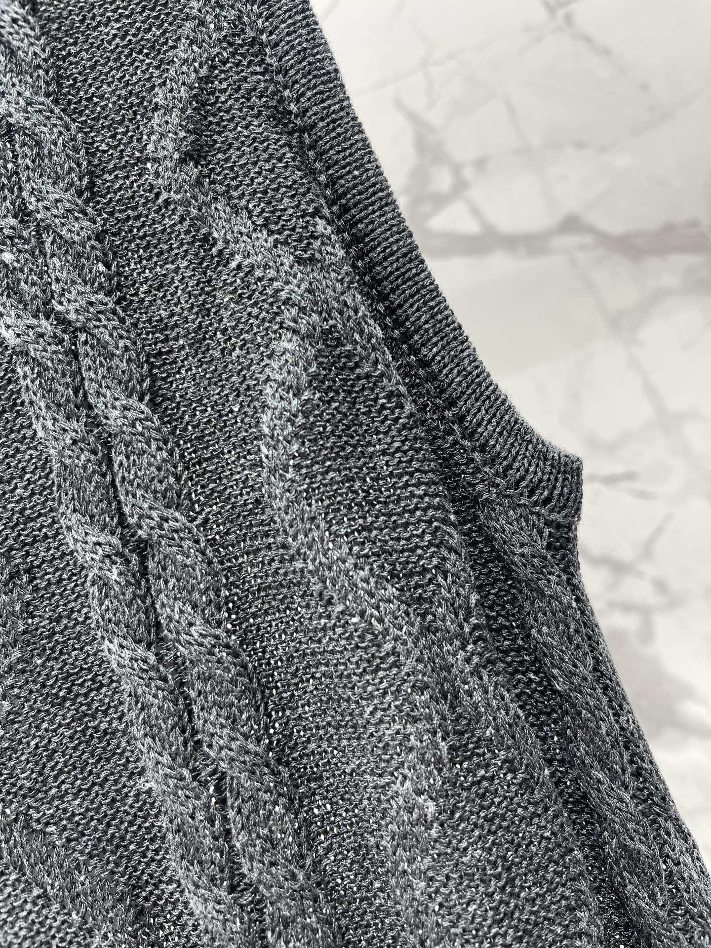 Dior 2026 Knitted Sleeveless Vest Cotton 482685