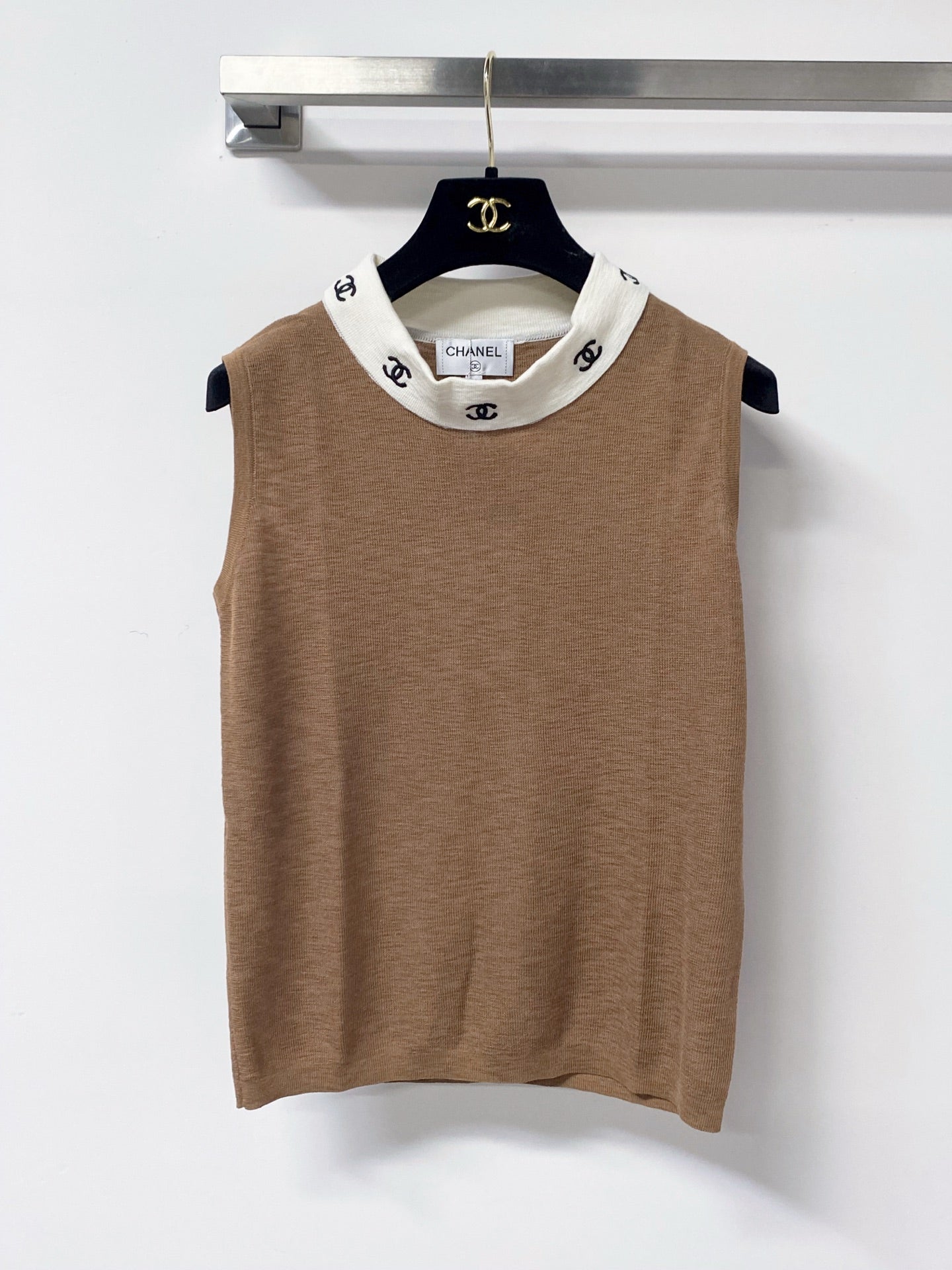 Chanel 2026 Vest Shirt Wool 632127