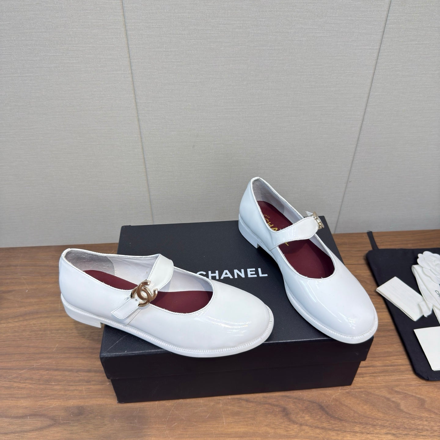 Chanel 2026 Ballet Flat Glossy Leather 904496