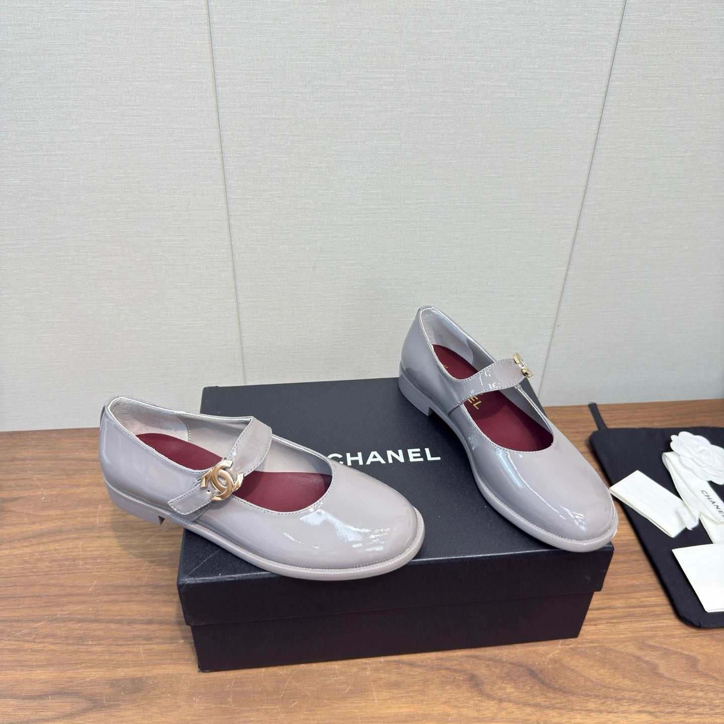 Chanel 2026 Ballet Flat Glossy Leather 904496