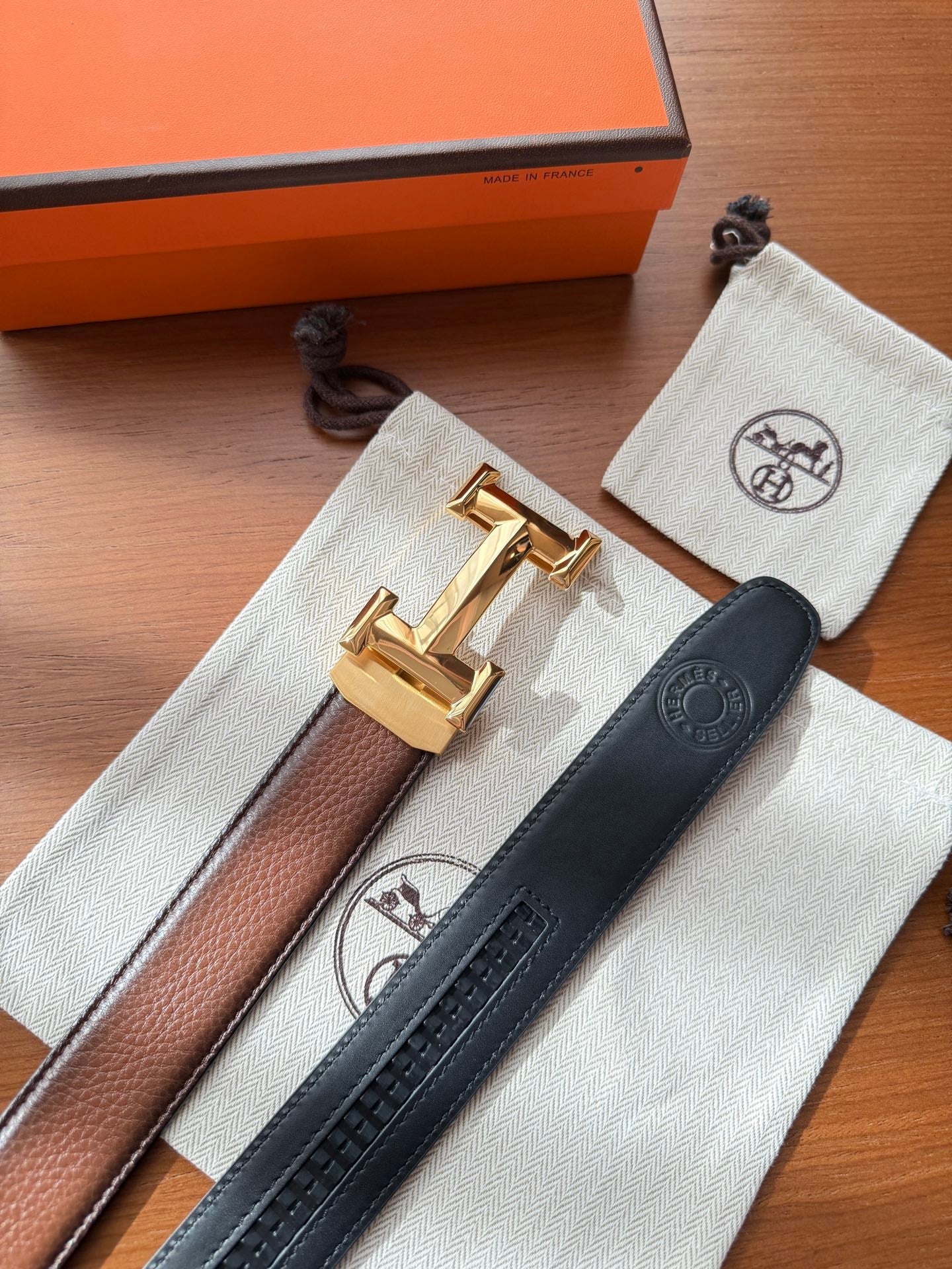 Hermes 2026 Reversible Strap Buckle Belt Cowhide 215629