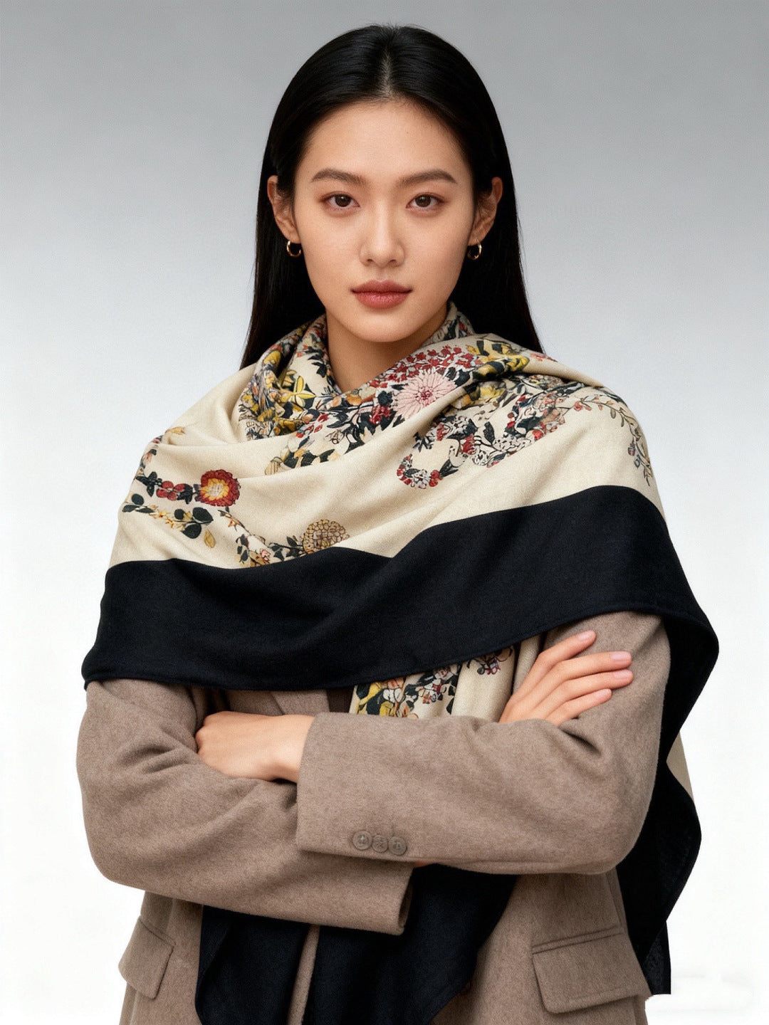 HM 25s Velvet Square Scarf 140cm Black Beige Cashmere 976215