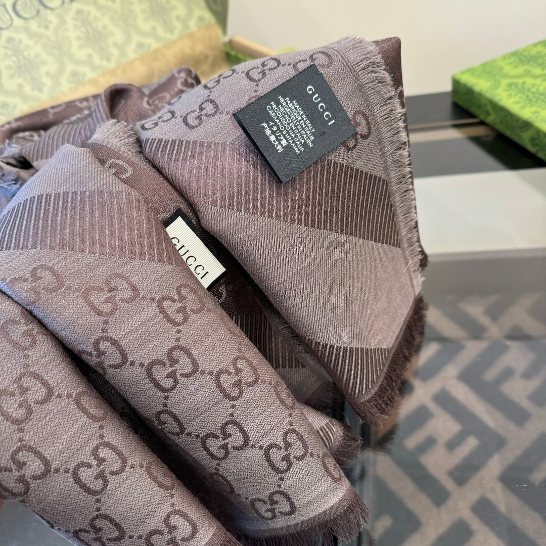 GG Scarf 140CM Taupe Twill Silk 293461