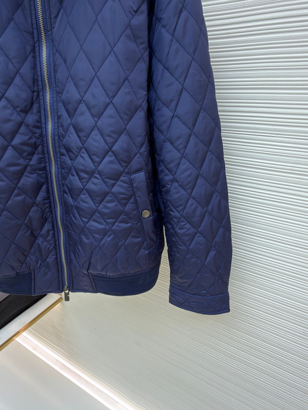 Burberry 25 Quilted Down Jacket Blue Nylon Fabric