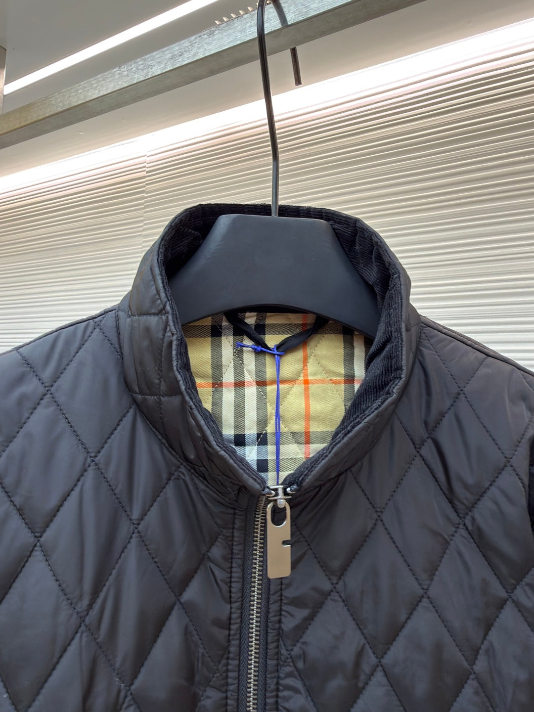 Burberry 25 Quilted Down Jacket Black Nylon Fabric