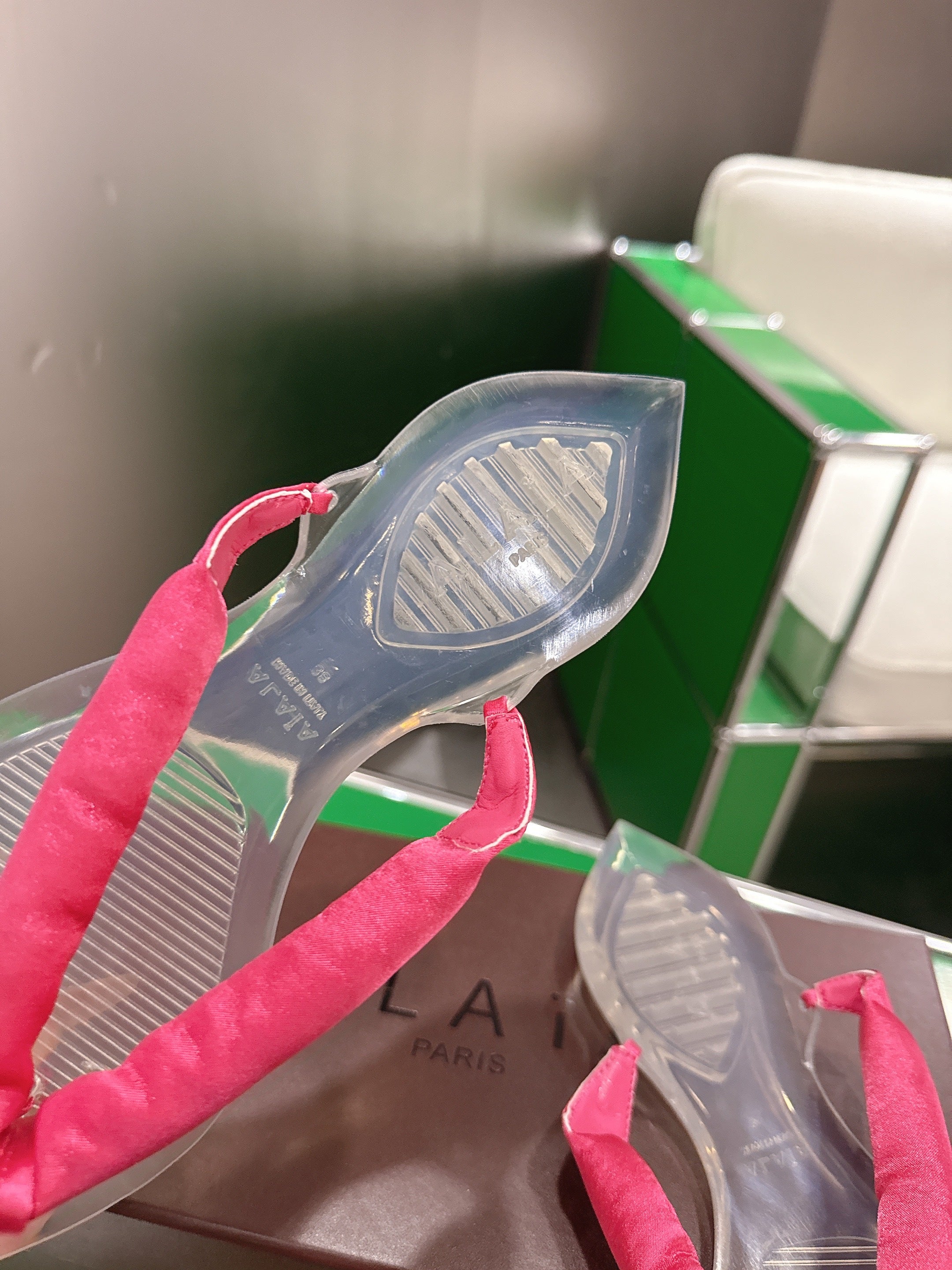 Alaia 2026 Flipflops 25mm TPU Silk 801215