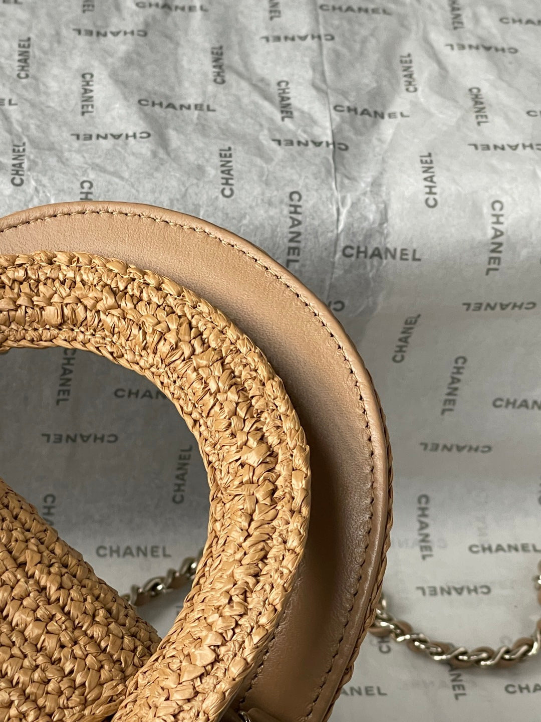 Chanel 2026 Bag 19cm Light Brown Raffia 140935