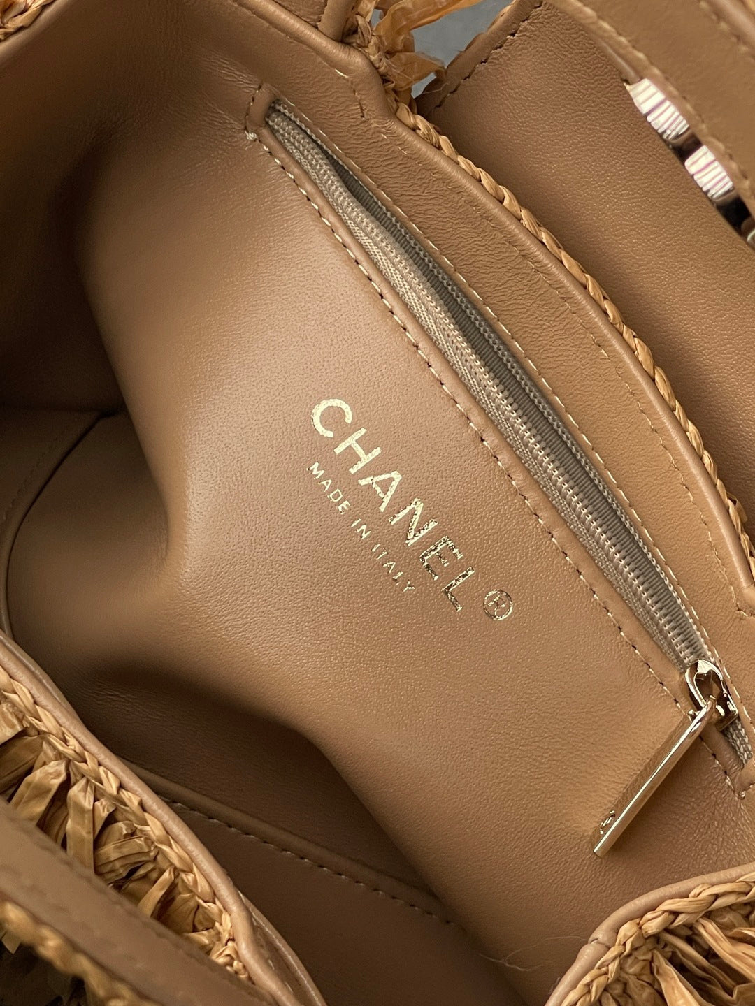 Chanel 2026 Bag 19cm Light Brown Raffia 140935