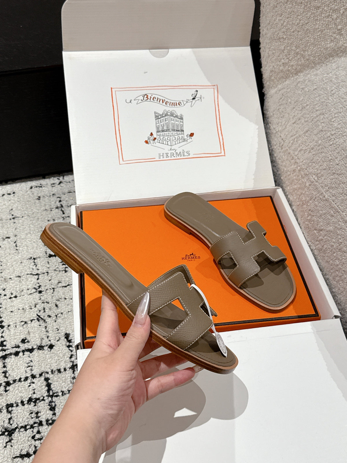 HM 25 Oran Sandal Etoupe Epsom