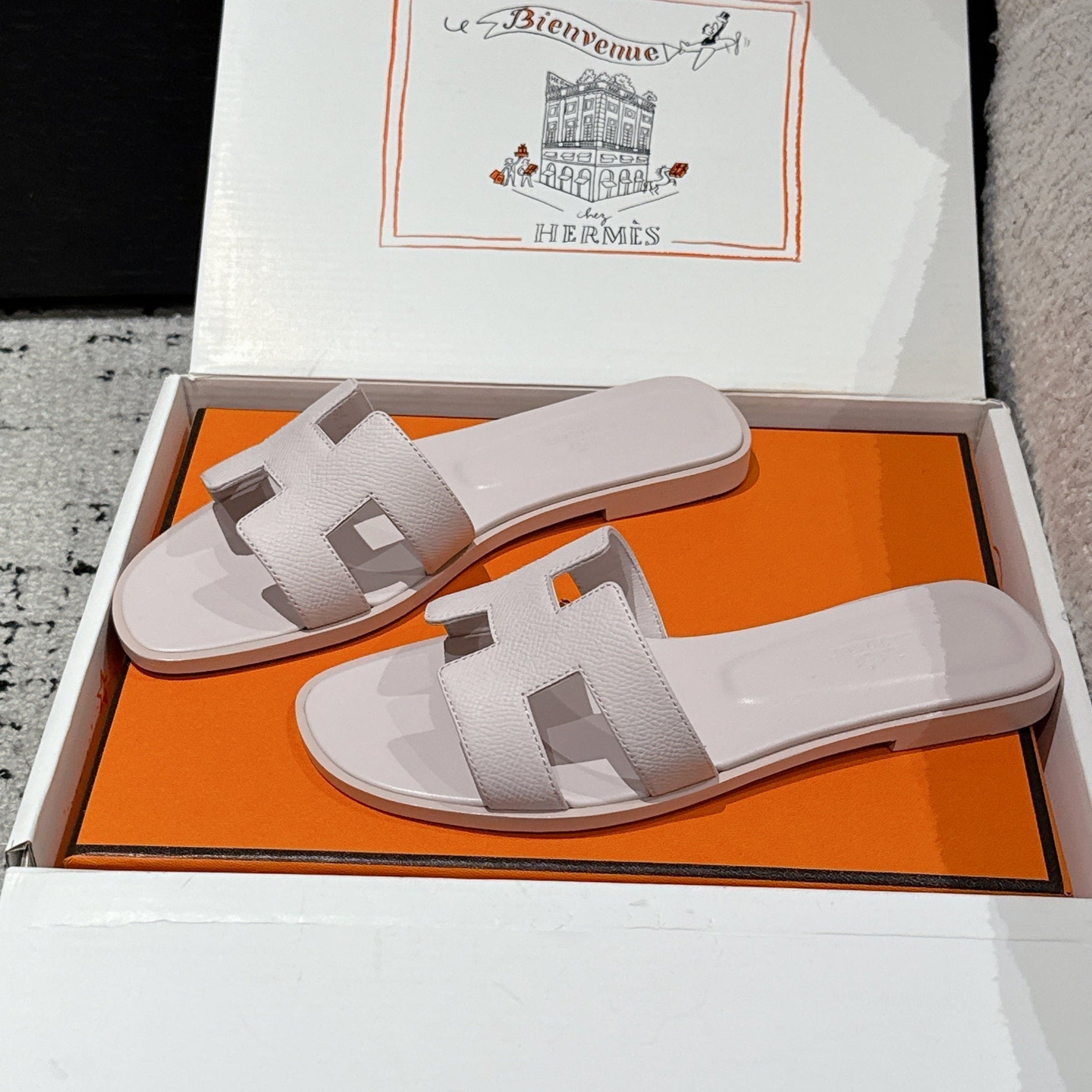 HM 25 Oran Sandal Epsom